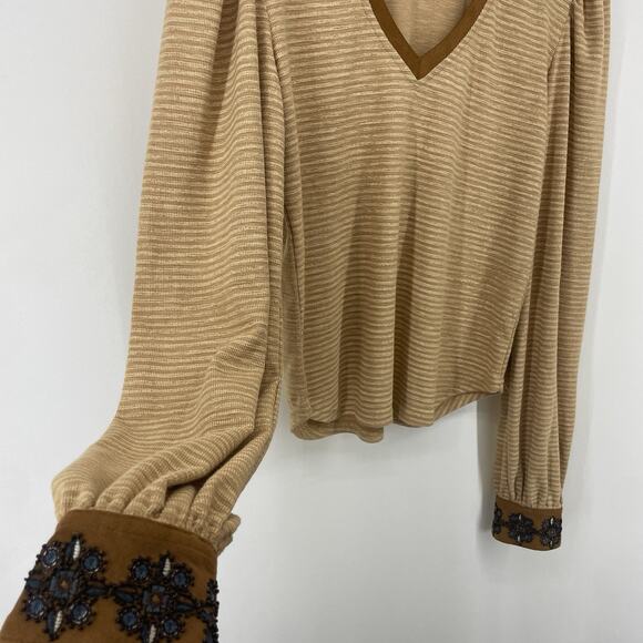 Double D Ranch Size M Trails End Top Long Sleeve Beaded Embellished Tan Western - Picture 4 of 11